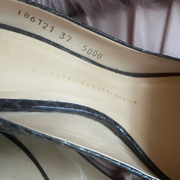 - GIUSEPPE ZANOTTI Black Snake Peep Toe Platform Pumps Size 37 high heels … - Picture 10 of 15
